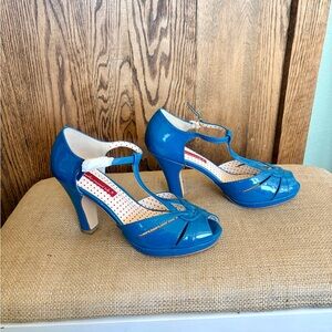 🩵NEW B.A.I.T🩵Turquoise Women's T-Strap Faux Patent Heels